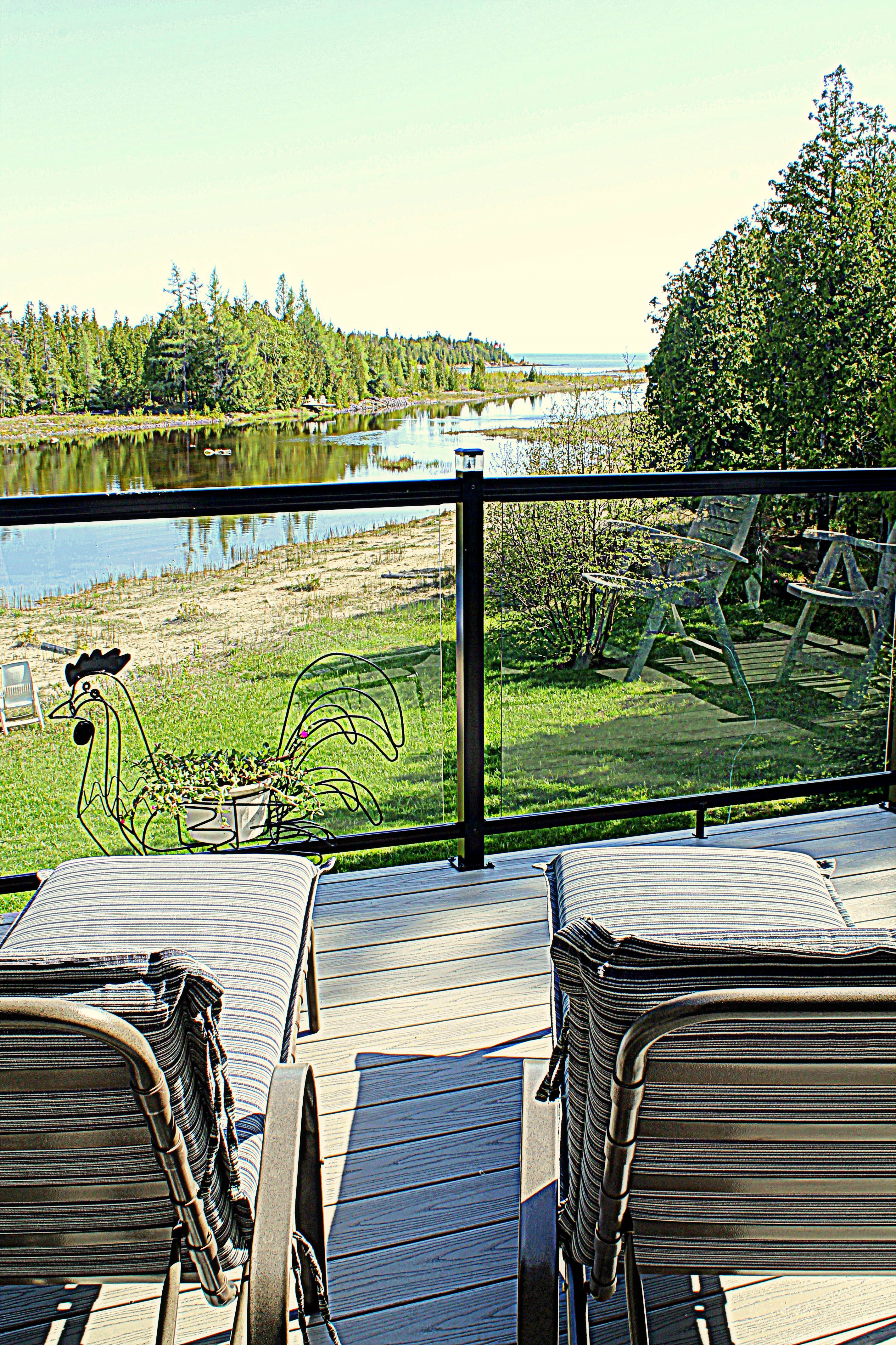 Relax, sit back and enjoy the spectacular view through the new glass railing